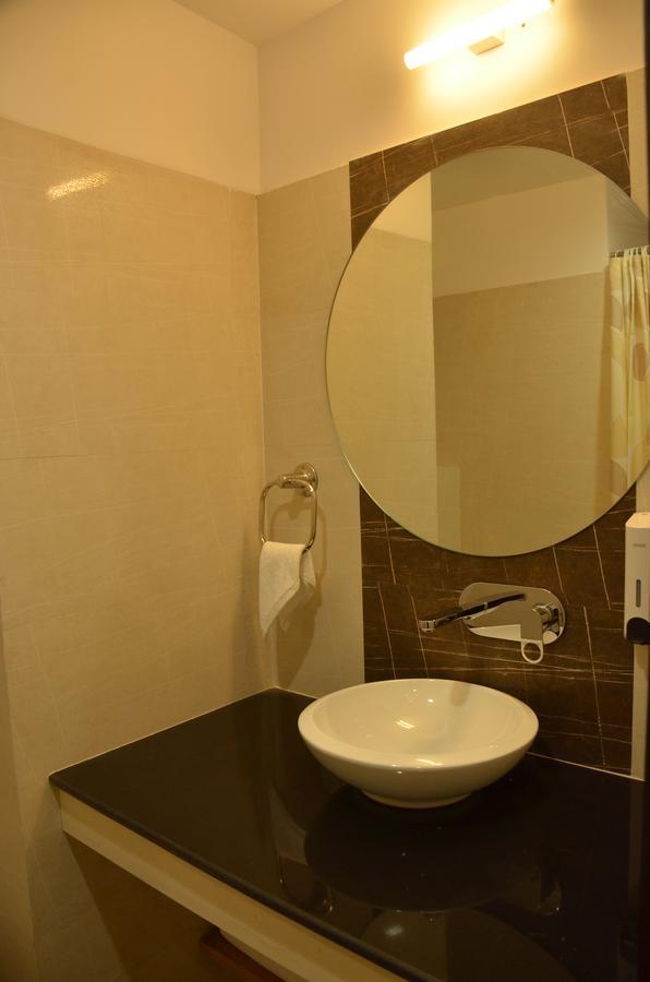 Hotel Aura Shillong Exterior foto